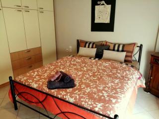 Central Spacious Apartment 70sqm - Tripoli - 9