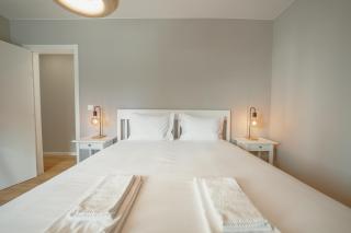 Crystal Palace Garden Stylish Apartment by Vacationy - Porto - 6