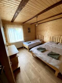 Cabană la poalele munților cu ciubăr - Jieţ - 1