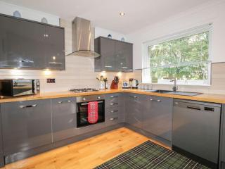 Stewart's Cottage, Aviemore Centre - 8