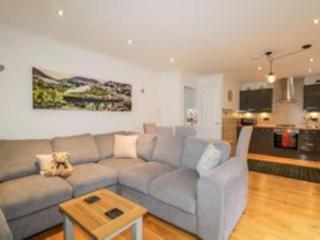 Stewart's Cottage, Aviemore Centre - 4