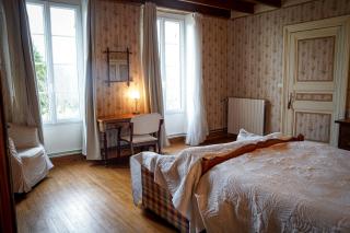 chambre spacieuse dans maison bourgeoise - Rouffignac - 1