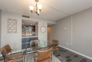 301D Two Bedroom Two Bath - Oakland - 5