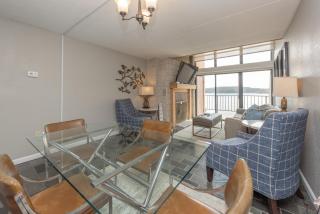 301D Two Bedroom Two Bath - Oakland - 6