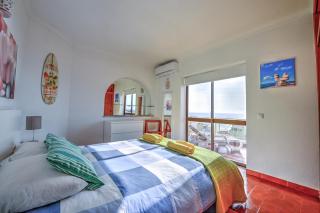 Luz Beach Ocean Front Apartment - Luz - 3