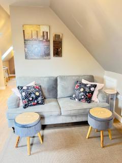 Entire Loft Space in quiet village near Roman City of Lincoln - 4