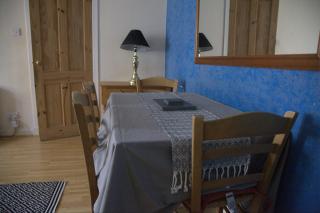 Cosy n Comfy Flat in Historic Heart of Edinburgh - 2