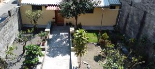 Departamento en el centro de la ciudad de Baños con netflix, wifi, garage gratuito y una excelente vista - Baños - 1