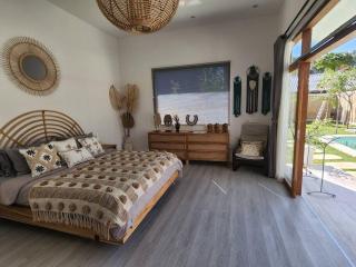 Rumah Tara Modern 3 bedroom pool and garden villa in Gili Air - Gili Islands - 3