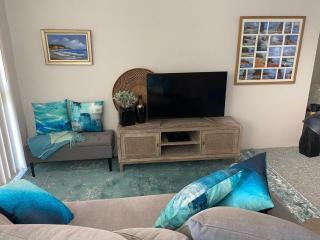 Aqua on Bribie 100 metres to Beach and Shops - 8