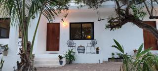 Valentina Holbox by Las Flores Vacation Rentals - Holbox Island - 2