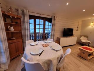 Bel appartement rénové 2 pièces avec balcons, proche du centre, parking, Wi-Fi - FR-1-598-119 - Les Gets - 9