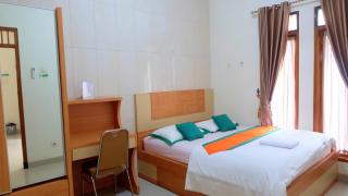 Homestay Jogja Gejayan Dekat Pakuwon Mall by Simply Homy - Yogyakarta - 2