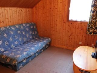 Chalets indépendants avec terrasse, jardin, jeux pour enfants, proche Montluçon - FR-1-489-402 - Mesples - 5