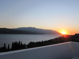 Scorpios Hotel & Suites - Samos - 5