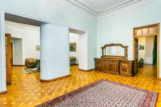 Nizami Street Hiss House - Baku - 4