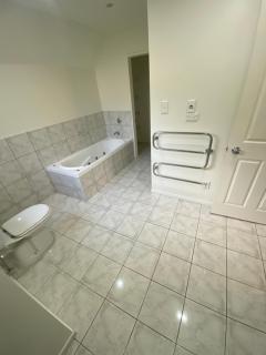 Luxury 5beds and 5bedroom - Lower Hutt - 4