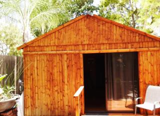 ZUCH Accommodation at Pafuri Self Catering - Guest Cabin - 7