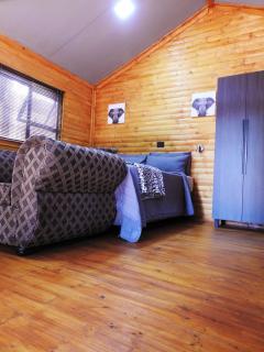 ZUCH Accommodation at Pafuri Self Catering - Guest Cabin - 3