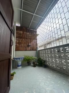 Freedom8 - Khlong San - 4