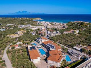 Karras Grande Resort - Tsilivi - 9