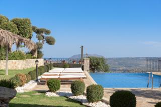 Geroulios Kastro I & II, a Grand Estate, By ThinkVilla - Vatoudhiáris - 0