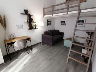 BEM56 Apartman - Budapest - 0