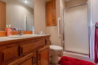 2 Bed 2 Bath , Republic Treasure - Republic - 3