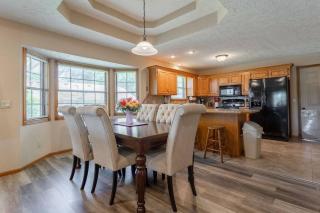 2 Bed 2 Bath , Republic Treasure - Republic - 2