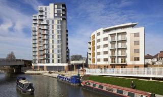 Lovely luxury 1-Bed Apartment in Wembley - London - 0