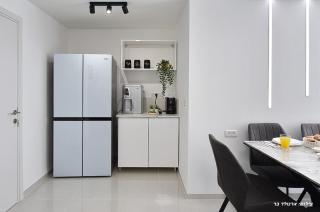 אחוזת שקד בוטיק - מתחם פרטי 3 חדרי שינה, בריכה מחוממת , ג'קוזי ונוף בגליל המערבי - 6