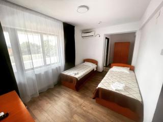 Hotel Tata Si Fii - Bechet - 1