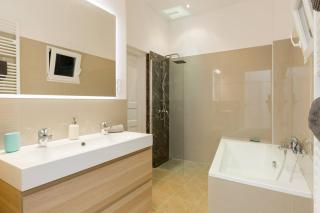 Kresz Geza 29 Westend Station 2 bedrooms+Living AC - Budapest - 1