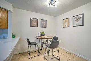 Spacious Cottonwood Heights Home Ski Nearby! - Cottonwood Heights - 2