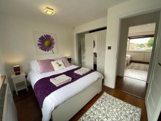 Msquared Villa, Modern 3-Bedroom House, 3 Parking Spaces - Kidlington - 7