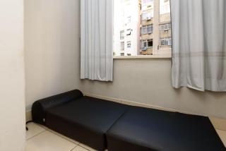 Quarto e sala perto da praia de Copacabana e metrô - Rio de Janeiro - 9