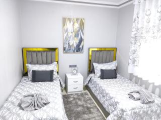 Modern New Apartment - 4 Bed - Beach 7mins S2 - Tangeri - 5