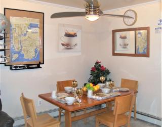 Two Bedrooms Apartment Manage And Supervise By Host Endless Features Amenities Dishwasher Washer Dryer Best WIFI Internet Services By Verizon Fios 960 Upload 960 Download Bi Monthly Free Housekeeping Services Huge 10000 Square Footage - Brooklyn - 8
