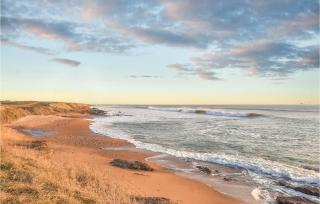 Amazing Home In La Tranche Sur Mer - La Tranche-sur-Mer - 9