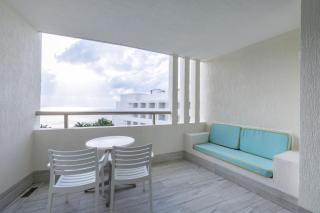 Izla Hotel by Fiesta Americana Isla Mujeres - 2