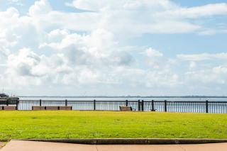 Blue Luxe - Pensacola - 9