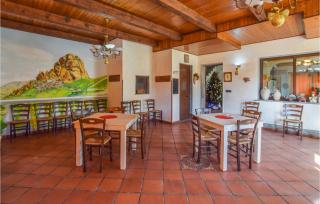 Awesome Home In Melito Di Porto Salvo - Melito di Porto Salvo - 5