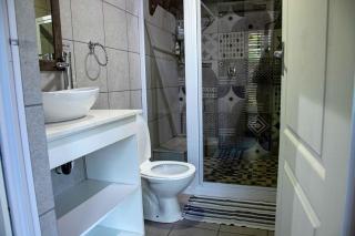 Melsetter's Guesthouse - 8
