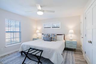 House in Mobile Newly Renovated! Quiet & Centrally Located! - Mobile - 5