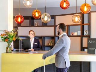 Mercure Hotel Düsseldorf Zentrum - Düsseldorf - 7