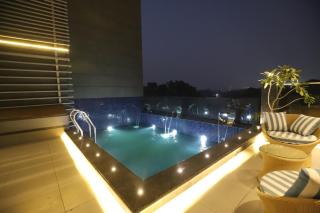 The Pristine Hotel - Kānpur - 7