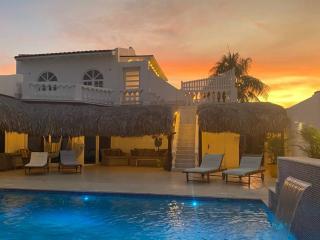 Beach Walk Residences - Palm-Eagle Beach - 6