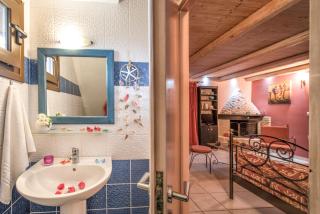 Dante's Maisonettes - 9