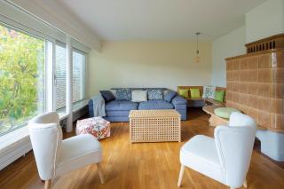 Beautiful luxury apartment with terrace, large garden, parking space and smart TV - St. Gallen - 9