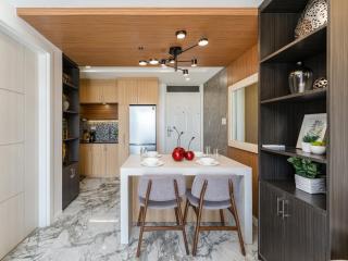 537 AMANI LUXURY SUITE, 3 Minutes to Airport,with Gym & Pool, FAST WI-FI, Free Netflix - 5